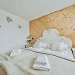 Nocleg ze śniadaniem Swoboda Jacuzzi & Sauna 3*