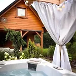 Swoboda Jacuzzi & Sauna Отель типа 
