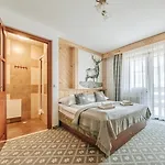 Panzió Swoboda Jacuzzi & Sauna 3*